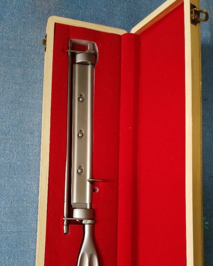 02 Dermatome Humby 32cm Adjustable - Image 2